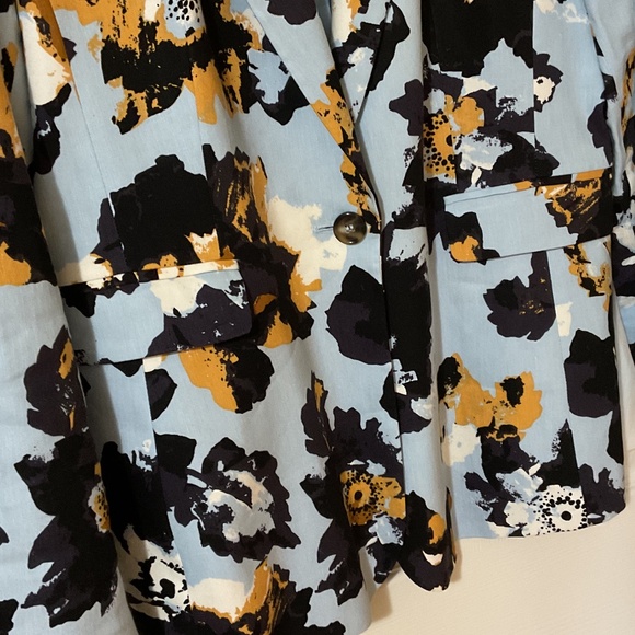 NWOT DKNY blazer 12 - Picture 4 of 9